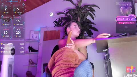 Snapshot of _asscutebig_ chatting on January 6, 10:02 am fer online show from January 6, 10:02 am