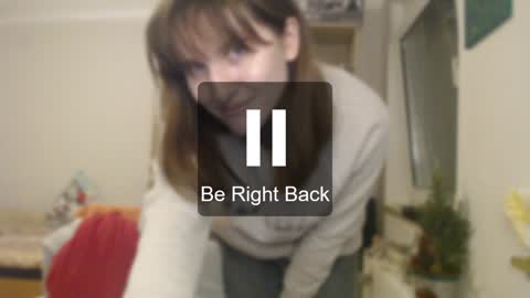 _biscotti_ online show from February 6, 3:52 pm