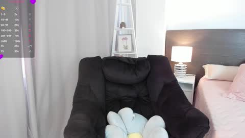 Mary online show from October 6, 2:34 pm