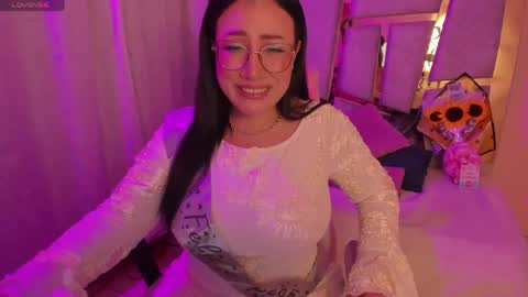 Angie  Independent model online show from March 1, 6:35 am