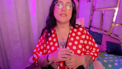 Snapshot of _briigite chatting on September 17, 6:22 am Angie  Independent model online show from September 17, 6:22 am