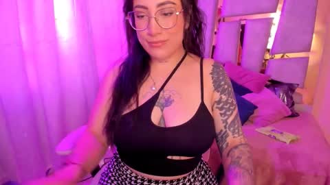 Snapshot of _briigite chatting on October 9, 2:10 pm Angie  Independent model online show from October 9, 2:10 pm