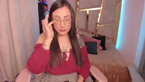 Snapshot of _briigite chatting on February 14, 4:26 am Angie  Independent model online show from February 14, 4:26 am