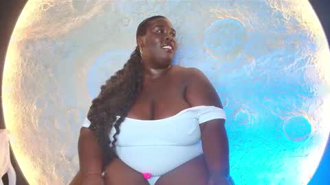 _carolinagomez online show from October 8, 7:29 pm