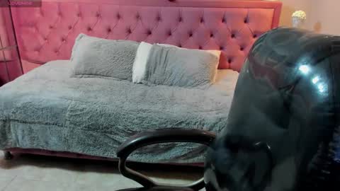 _chelsea_24 online show from February 22, 9:10 am