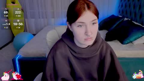 Alisa NO NUDE online show from October 23, 2:12 pm