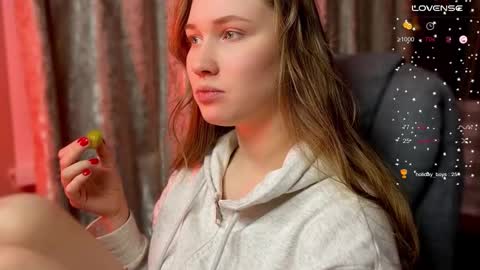 _chloe_miller_ online show from November 28, 8:56 pm