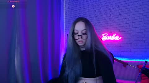 Nica online show from December 20, 5:36 am