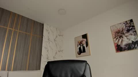 Abril online show from February 17, 5:12 pm