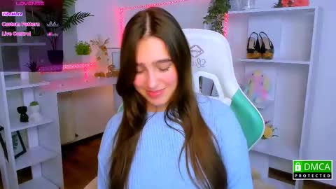 Lizzy  online show from November 28, 11:19 pm