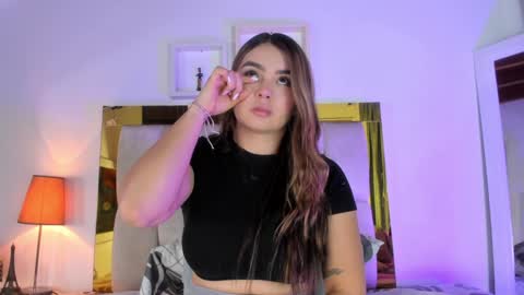 Isabella online show from January 17, 12:10 pm