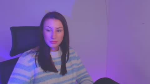 Emma online show from December 22, 7:11 am