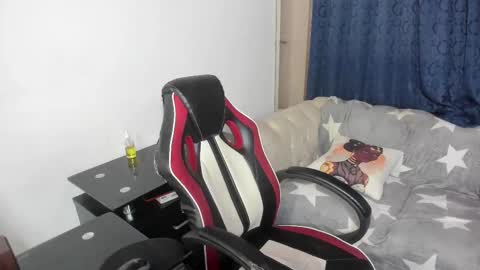 Emma online show from November 2, 4:16 am