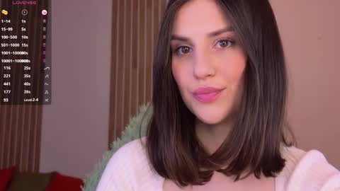 _esmeraldiyaa_ online show from February 2, 6:07 pm