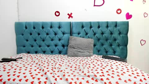 michell online show from February 28, 7:46 pm