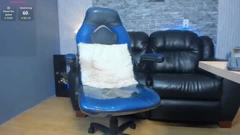 Hanna online show from February 28, 9:36 pm