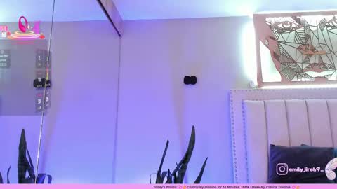    online show from January 15, 9:10 pm