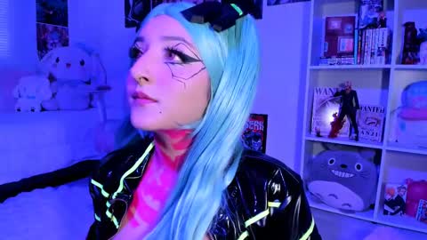 JULIANA online show from March 3, 1:15 pm