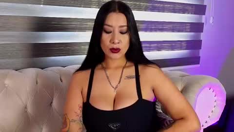 kelly online show from February 19, 12:44 pm