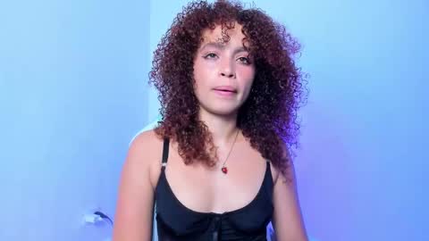 kelly online show from January 20, 1:07 am