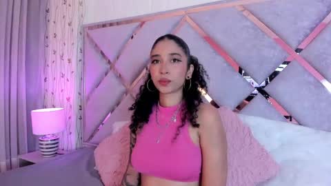 Lanna  online show from February 10, 12:30 am