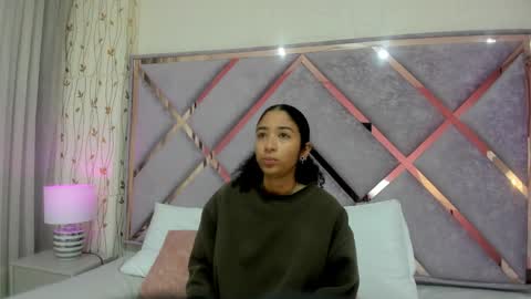 Lanna  online show from December 31, 11:20 am