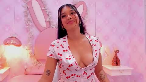 Snapshot of _lia_swan chatting on October 18, 4:48 am  Lia Swan  online show from October 18, 4:48 am