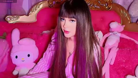 _little_glrl_ online show from September 22, 9:30 am