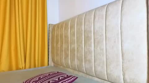 Littlevenus online show from December 13, 11:32 pm