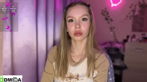 Snapshot of _love_me_again chatting on October 16, 10:01 pm Katie online show from October 16, 10:01 pm