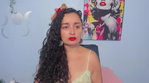  luna  sweet  online show from September 27, 2:41 am