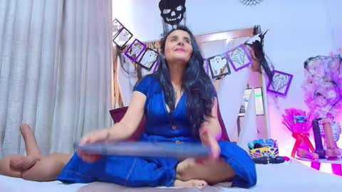 _marcela__ online show from November 5, 2:33 pm