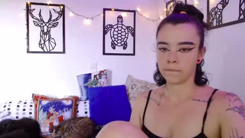 Marce  online show from January 6, 10:05 pm