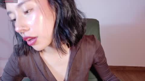 Mavis  online show from October 23, 8:37 pm