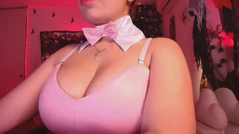 Marce  online show from November 1, 5:50 pm