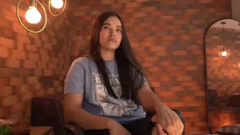 Snapshot of _meghan_gomez1_ chatting on February 23, 3:45 pm     online show from February 23, 3:45 pm