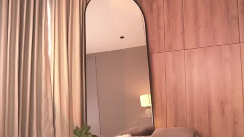 Snapshot of _meghan_gomez1_ chatting on September 21, 7:01 pm     online show from September 21, 7:01 pm