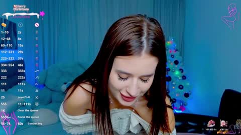 Snapshot of _mila__aa chatting on December 18, 8:47 pm Milana online show from December 18, 8:47 pm
