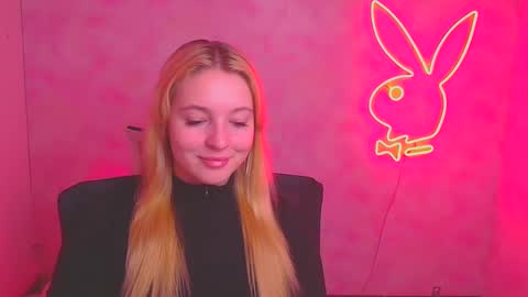 Melanie online show from February 27, 12:23 pm