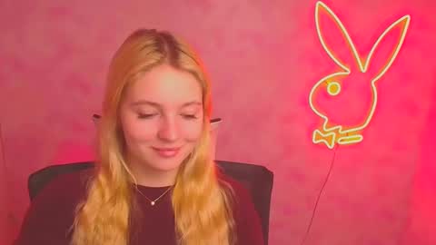 Melanie online show from March 4, 7:08 am