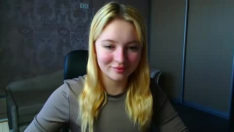 Melanie online show from March 2, 10:00 am