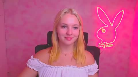 Melanie online show from September 16, 6:21 am