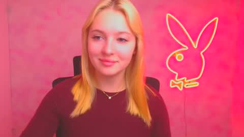 Melanie online show from October 16, 11:35 am