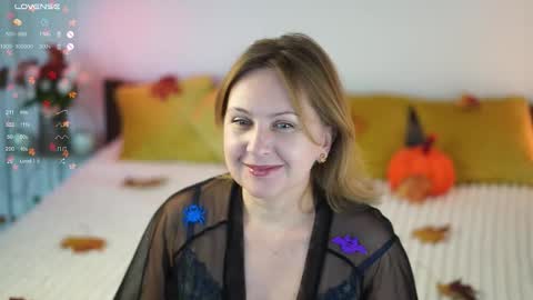 _million_dollarsmile online show from October 22, 9:47 am