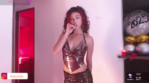 karoline uwu online show from January 3, 12:22 am