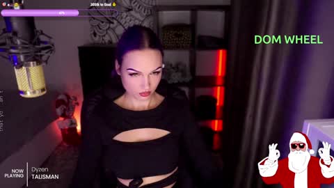 Snapshot of _mistress__ chatting on December 25, 3:38 pm Mistress Milana online show from December 25, 3:38 pm