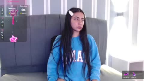 Molly online show from December 5, 4:09 am