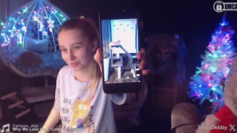 Debby  online show from December 18, 8:14 pm