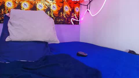 Luna online show from October 15, 2:41 pm