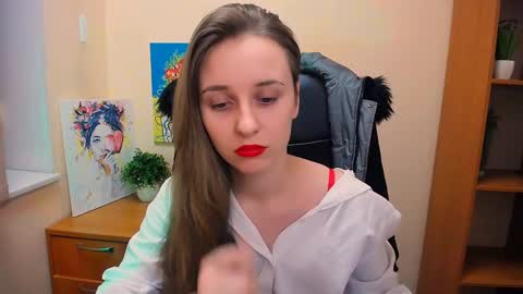 Snapshot of _nicole_new chatting on February 18, 12:39 pm Nica online show from February 18, 12:39 pm